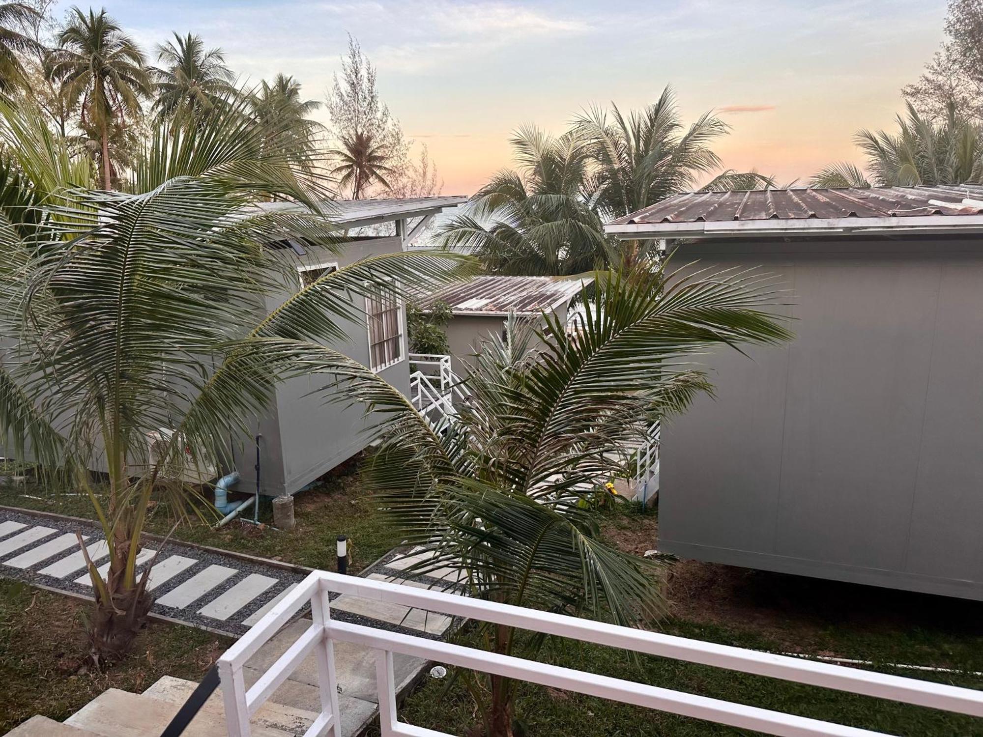 Naroth Beach Bungalow Prek Svay Village Екстер'єр фото