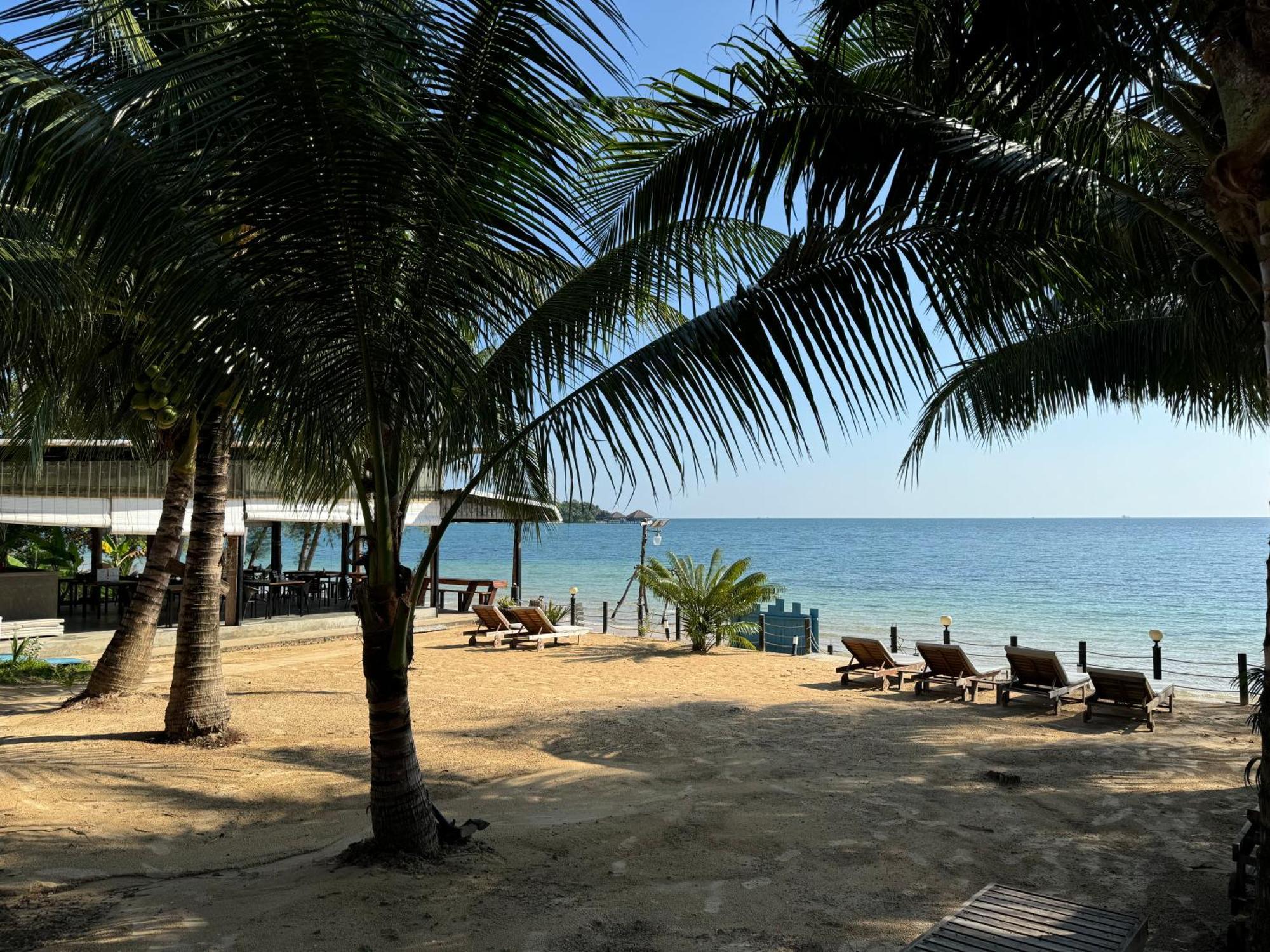 Naroth Beach Bungalow Prek Svay Village Екстер'єр фото